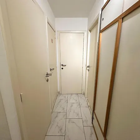 Appartement In Belgium Near Scenic Parks, Cleaning Included Nieuport