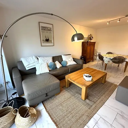 Appartement In Belgium Near Scenic Parks, Cleaning Included